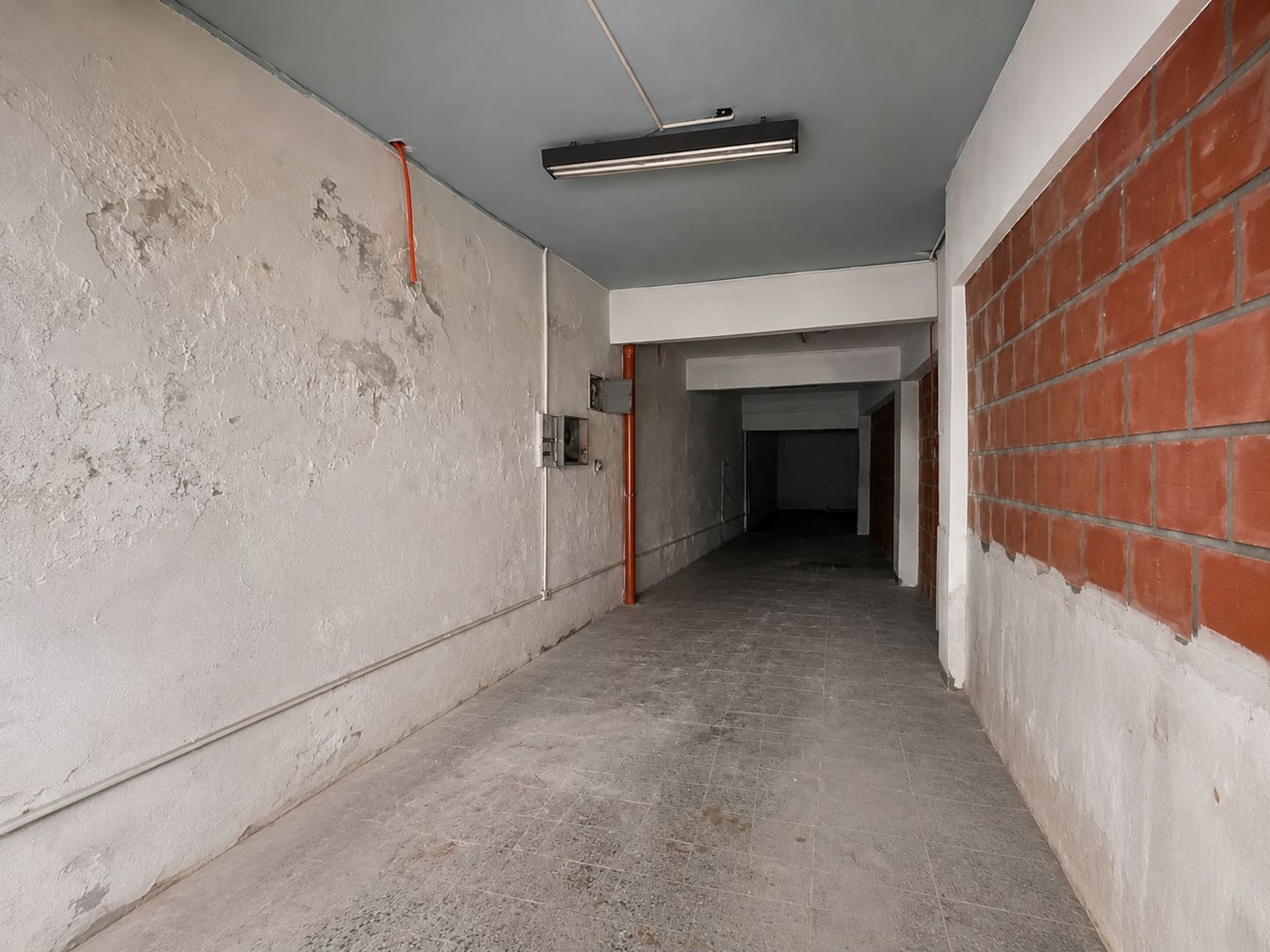 VENTA CASA 2 DORMITORIOS Y LOCAL COMERCIAL AGUADA - 18