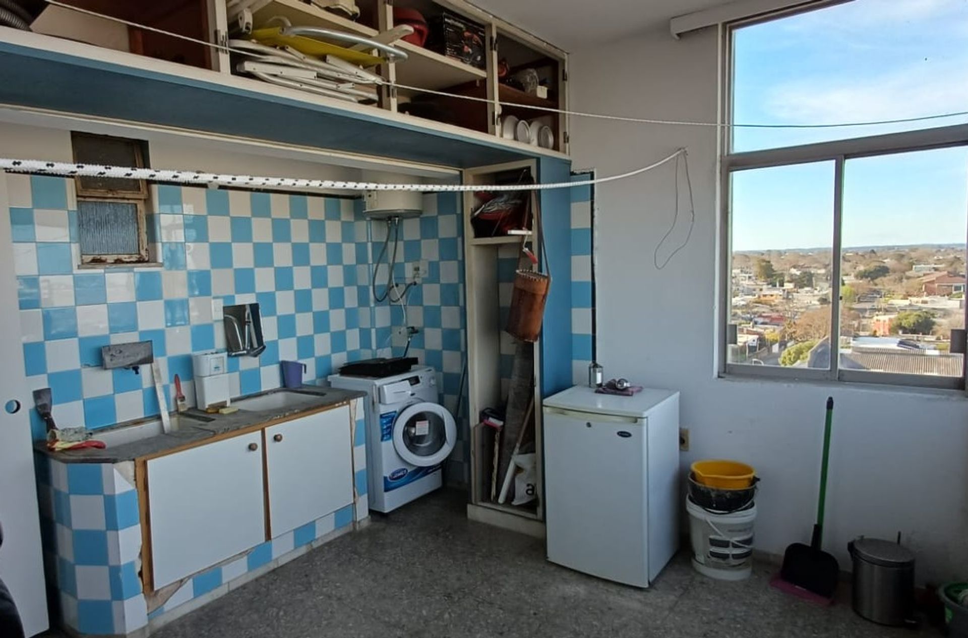 Apartamento 4 dormitorios y 2 baños. Maroñas - 14