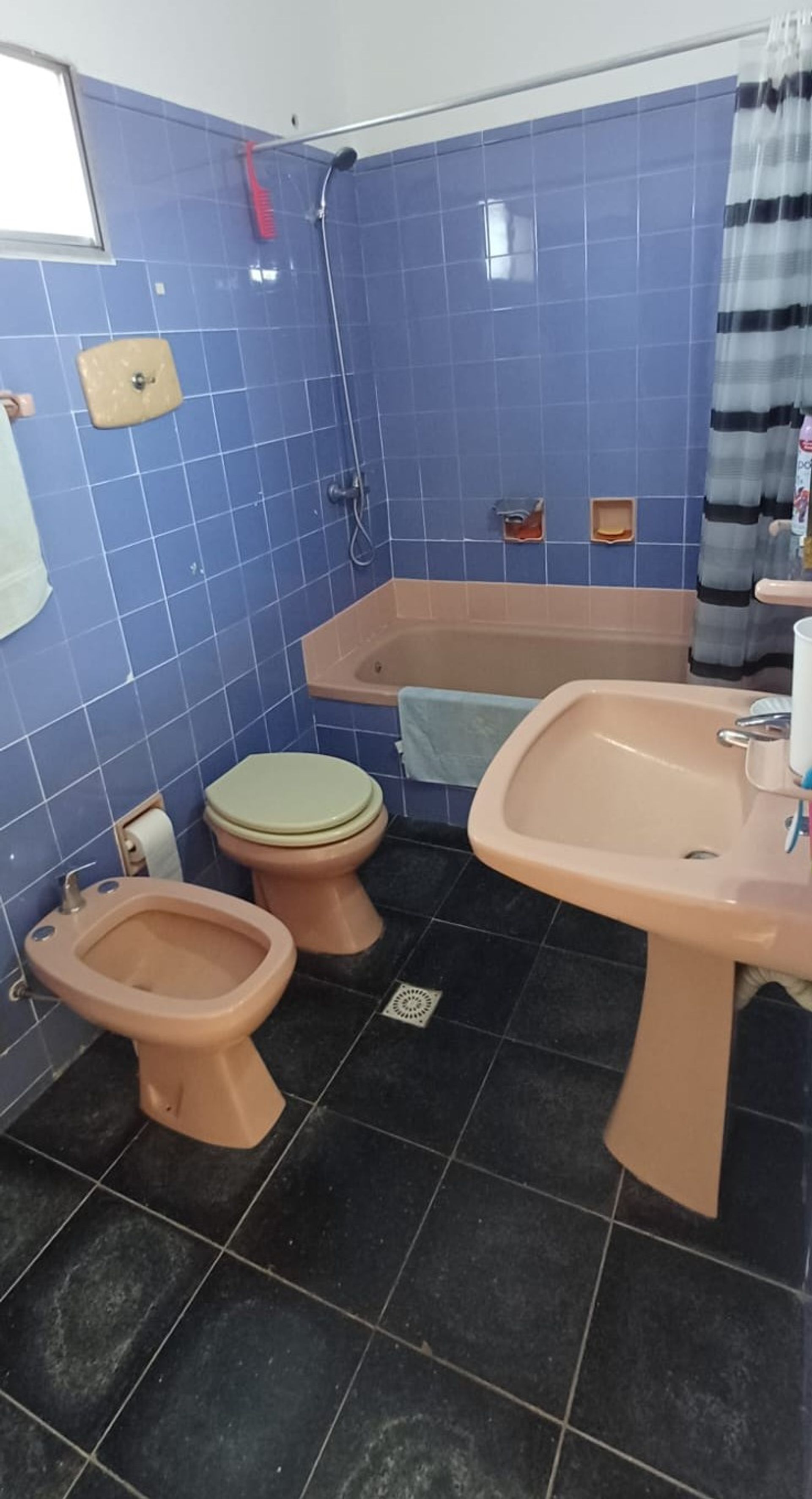 Apartamento 4 dormitorios y 2 baños. Maroñas - 9