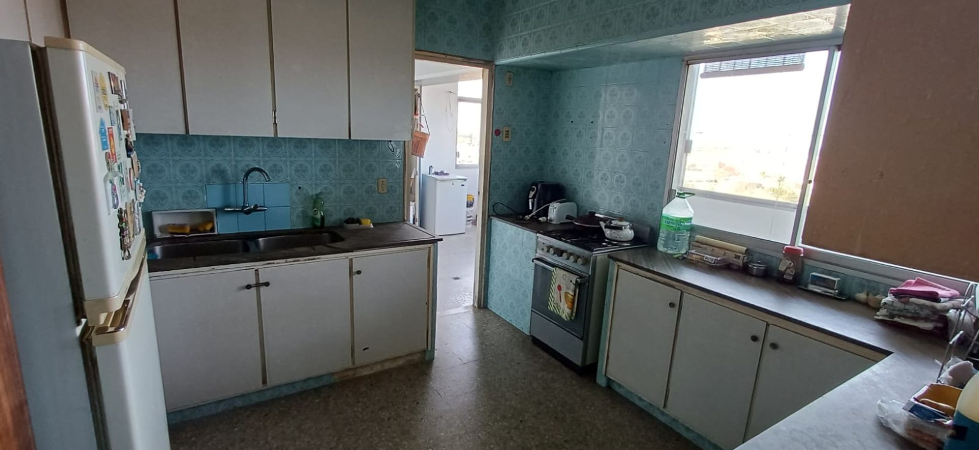 Apartamento 4 dormitorios y 2 baños. Maroñas - 11