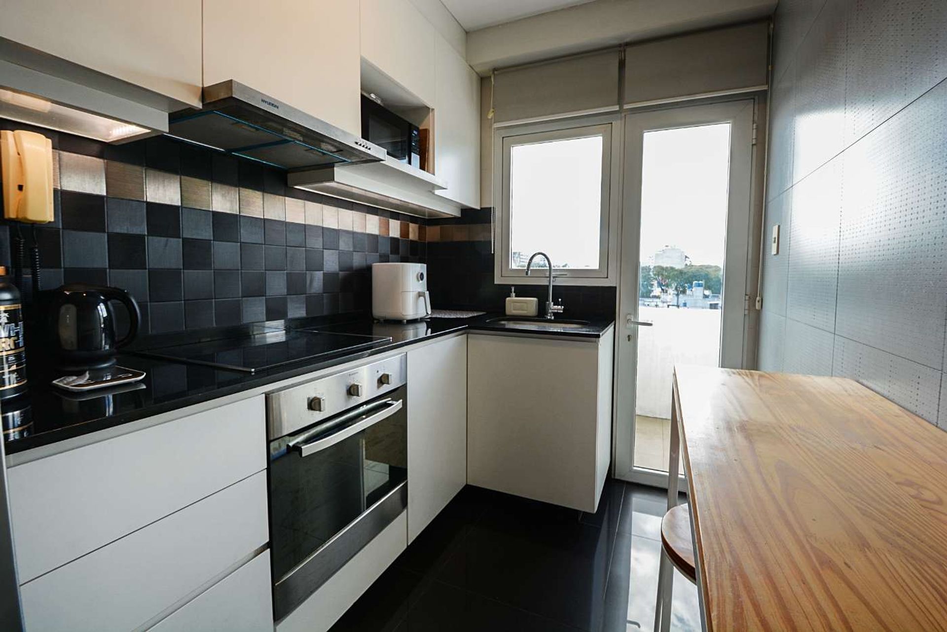 VENTA POCITOS APARTAMENTO 2 DORM + ESCRITORIO - 9