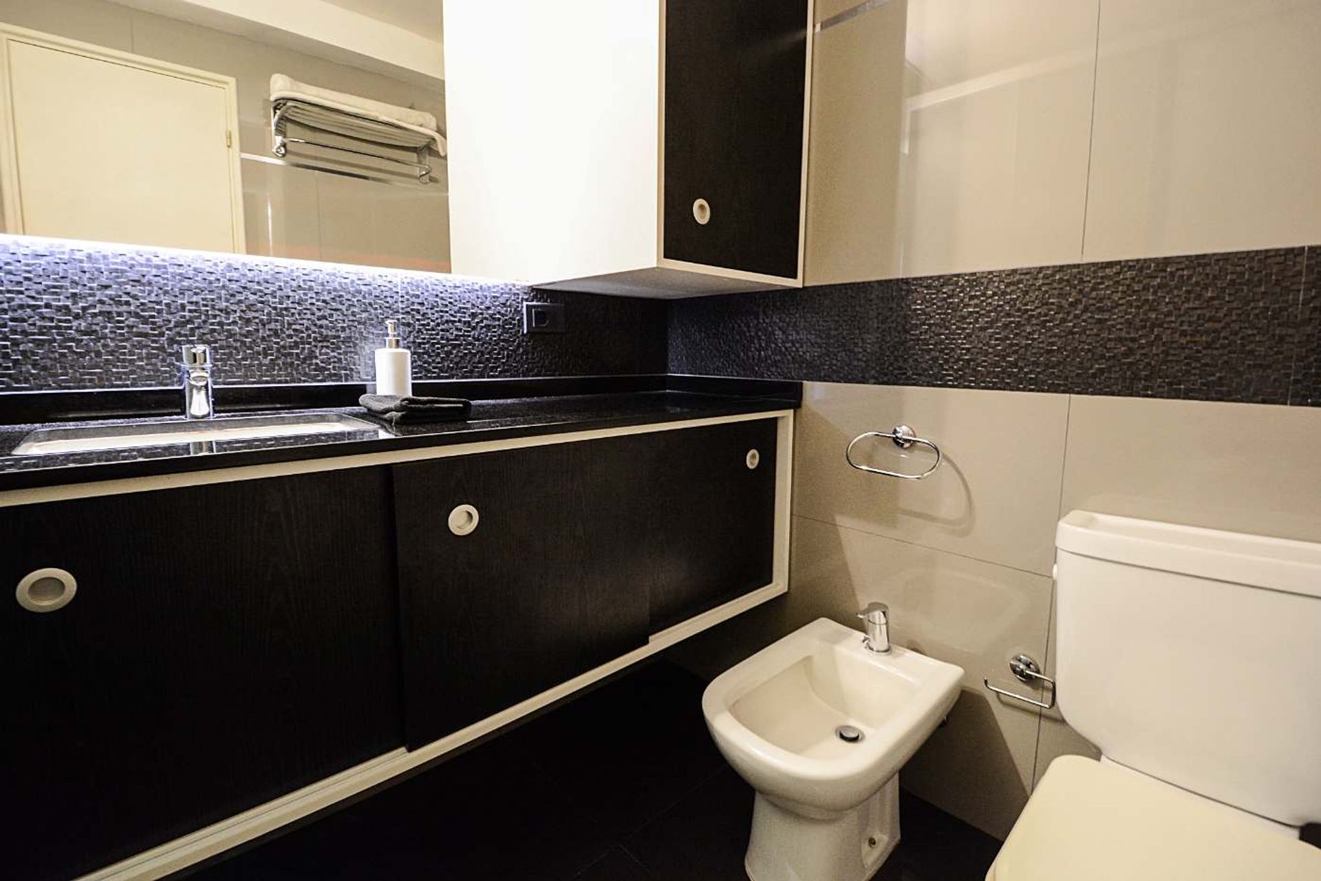 VENTA POCITOS APARTAMENTO 2 DORM + ESCRITORIO - 17