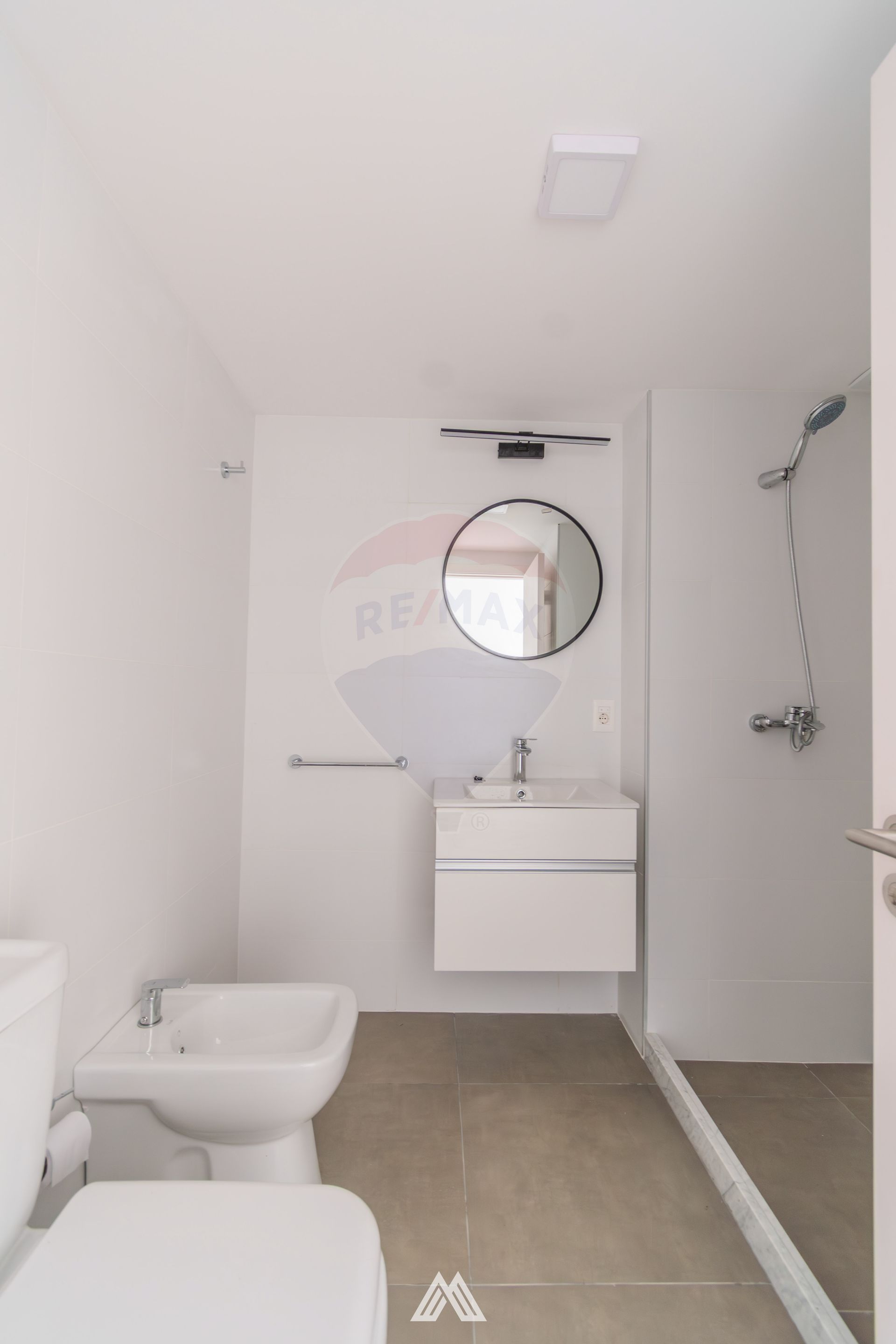 VENTA APARTAMENTO 2 DORMITORIOS BLANQUEADA BALCÓN - 10