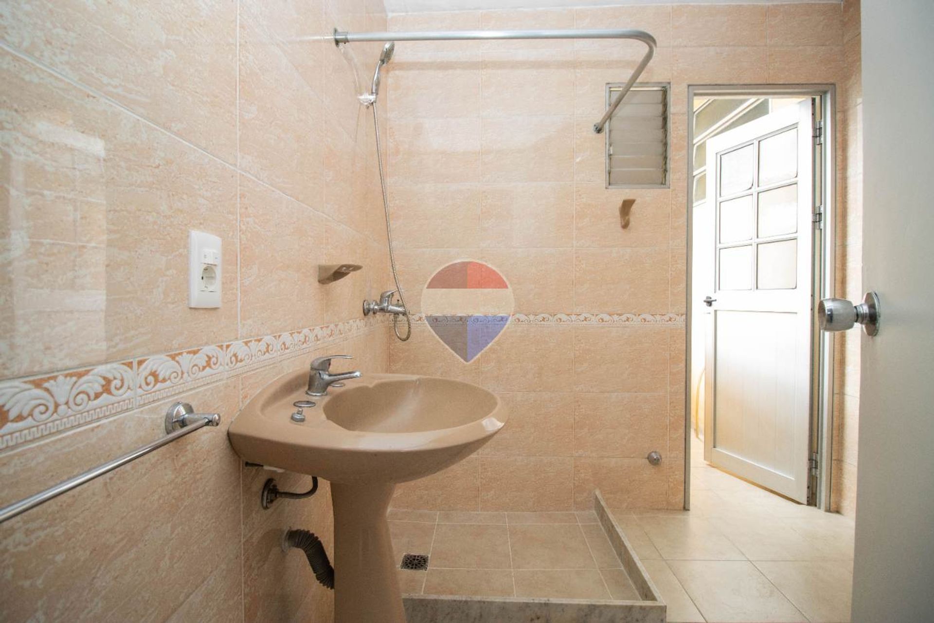 Venta de Apartamento 2 Dormitoros en La Comercial - 16