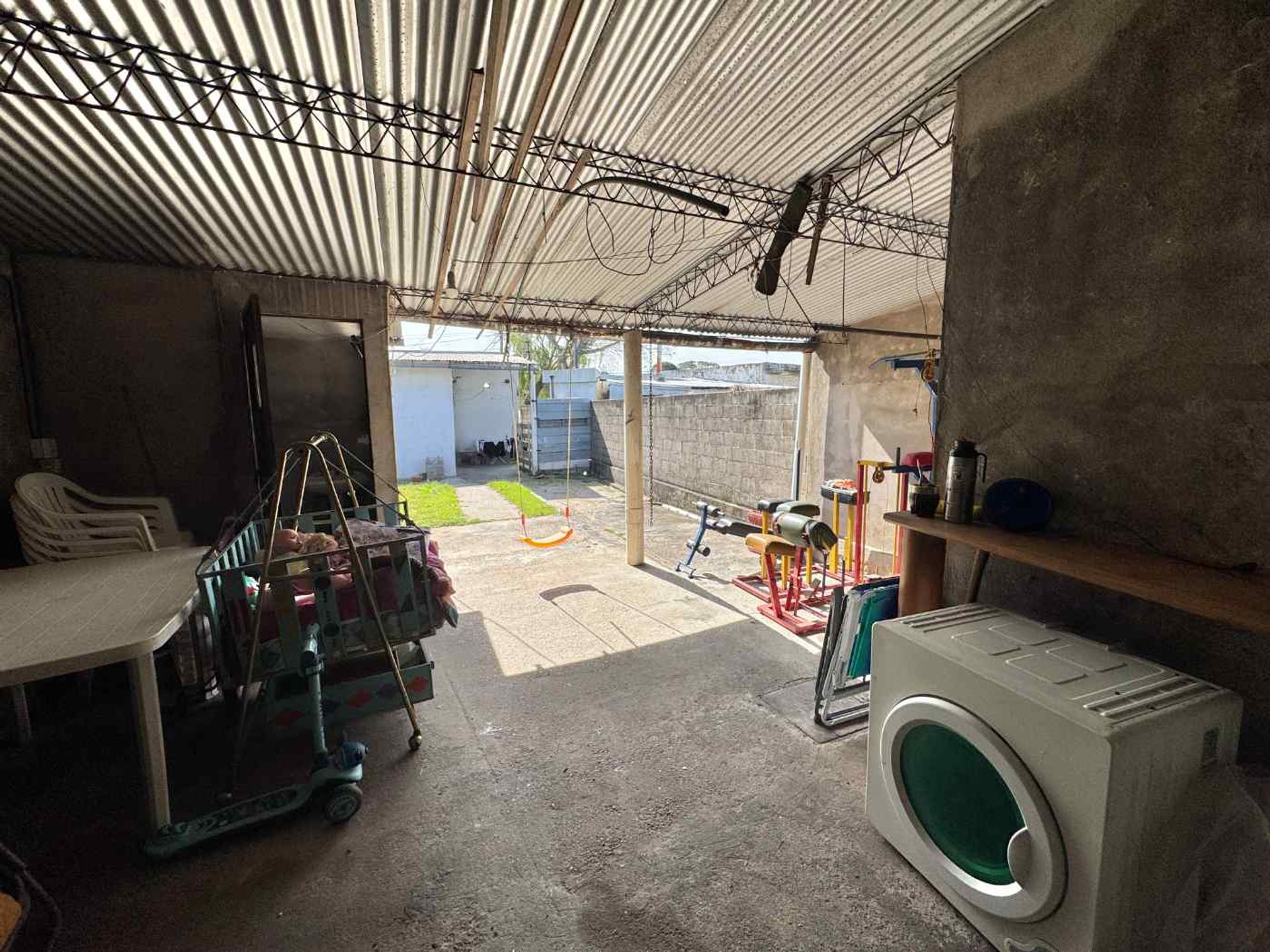 Casa en Venta - 3 dormitorios y garage - 18