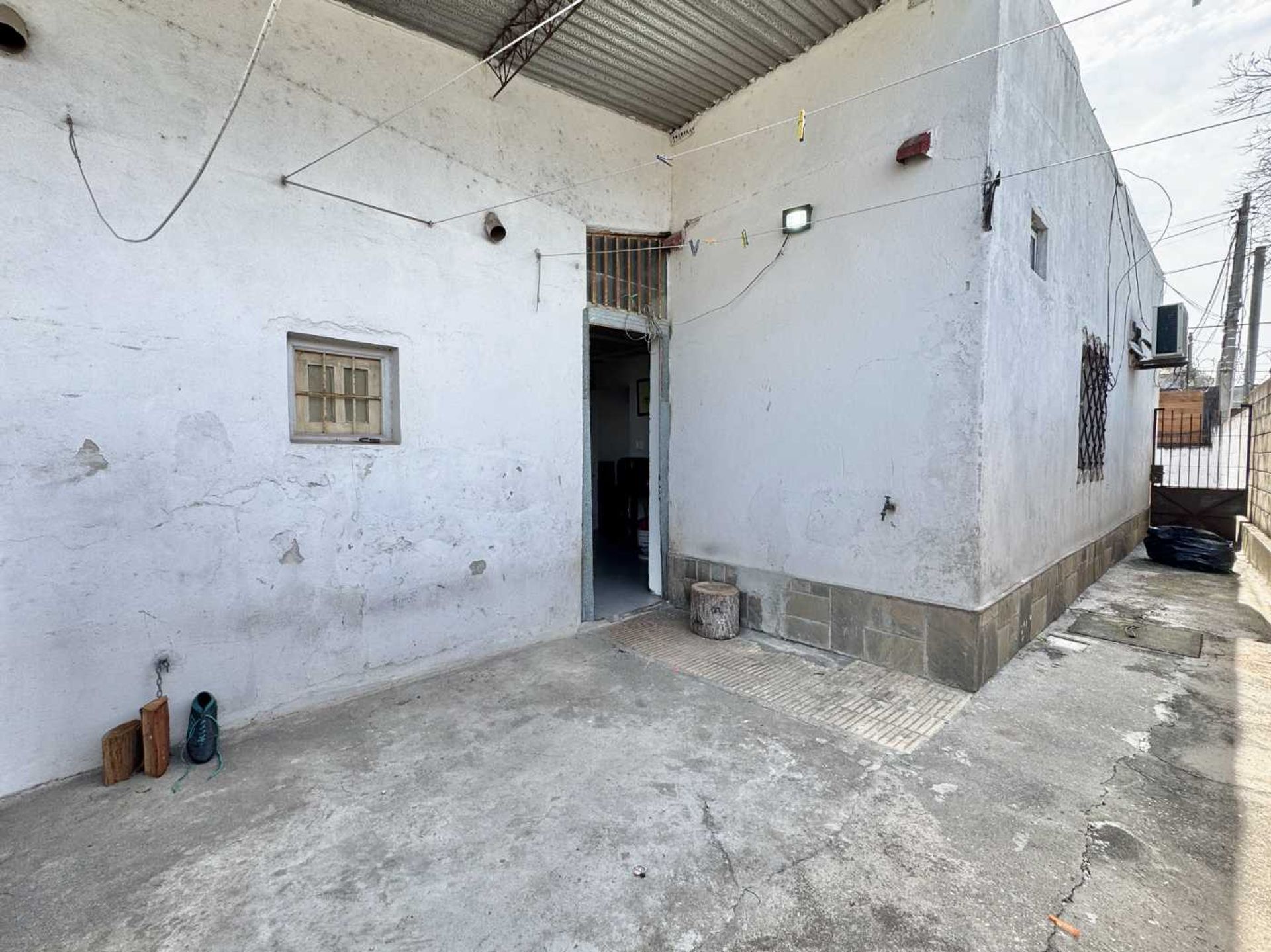 Casa en Venta - 3 dormitorios y garage - 20