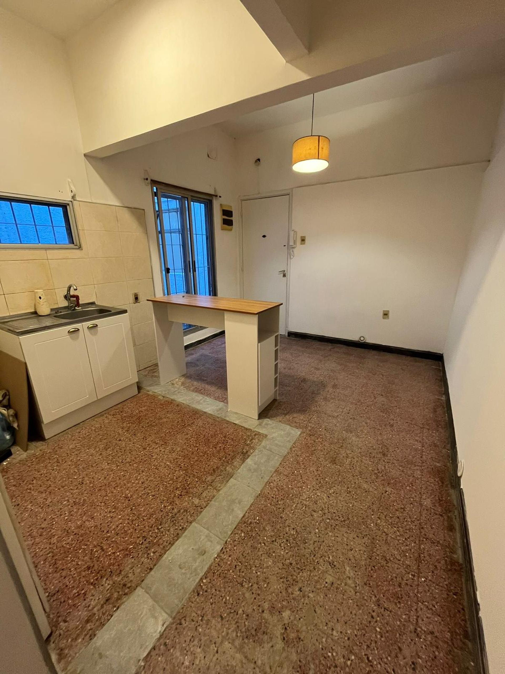 Alquiler Apartamento 1 dormitorio y patio - 5