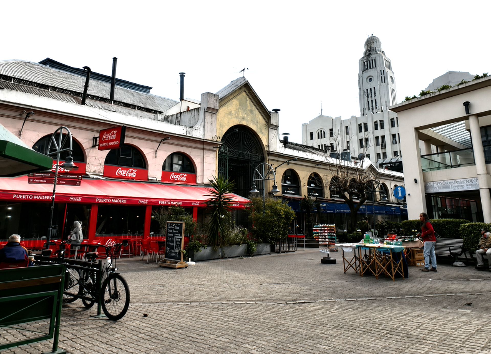 VENTA LOCAL COMERCIAL FRENTE MERCADO DEL PUERTO - 19