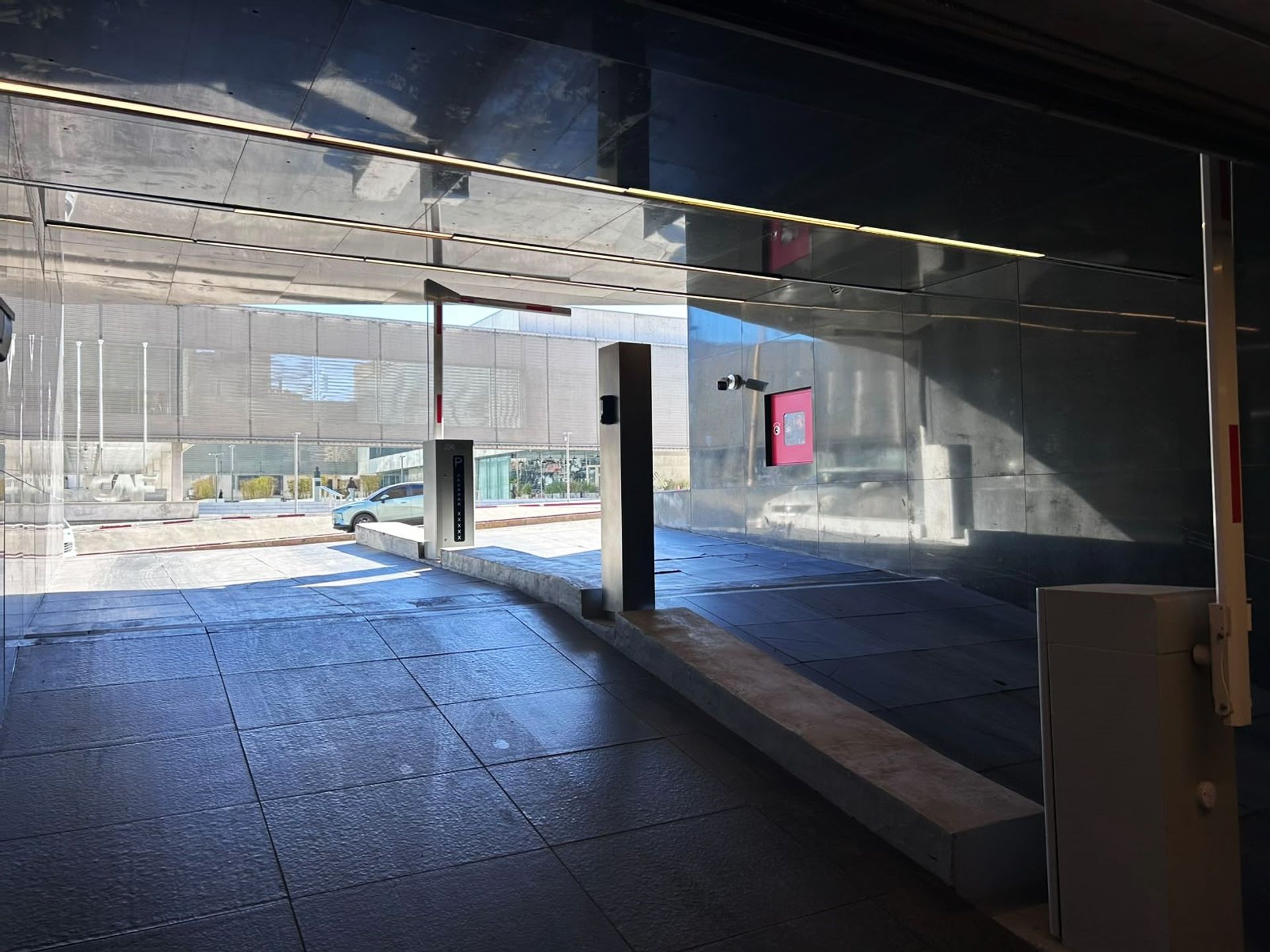 Venta oficina en la Rambla Sur - 18