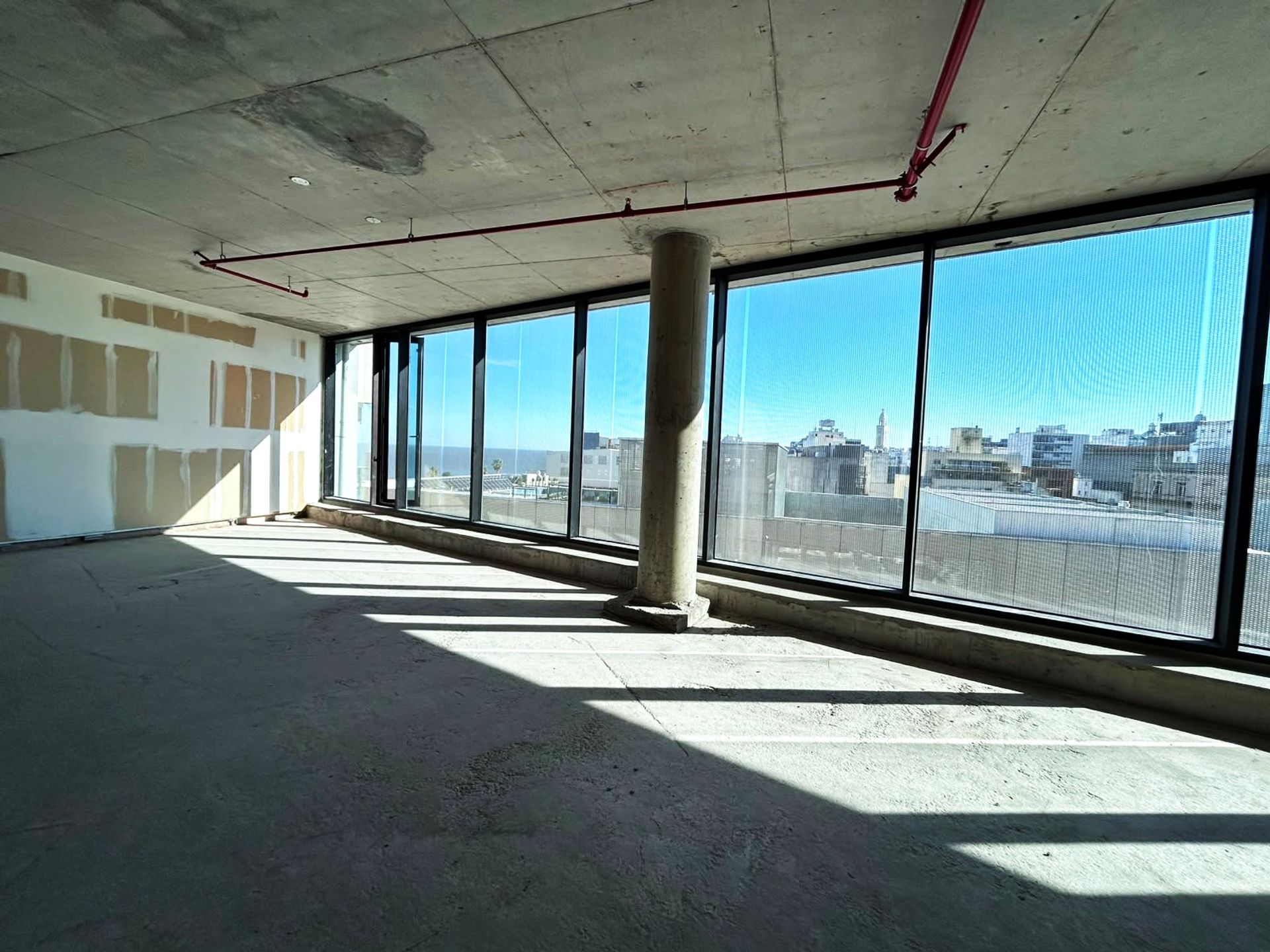 Venta oficina en la Rambla Sur - 5